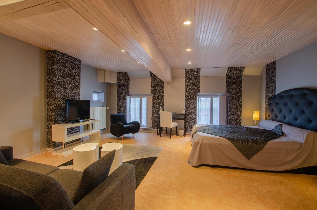 La Chambre D'Amis La Costignieres Montgueux Exteriör bild