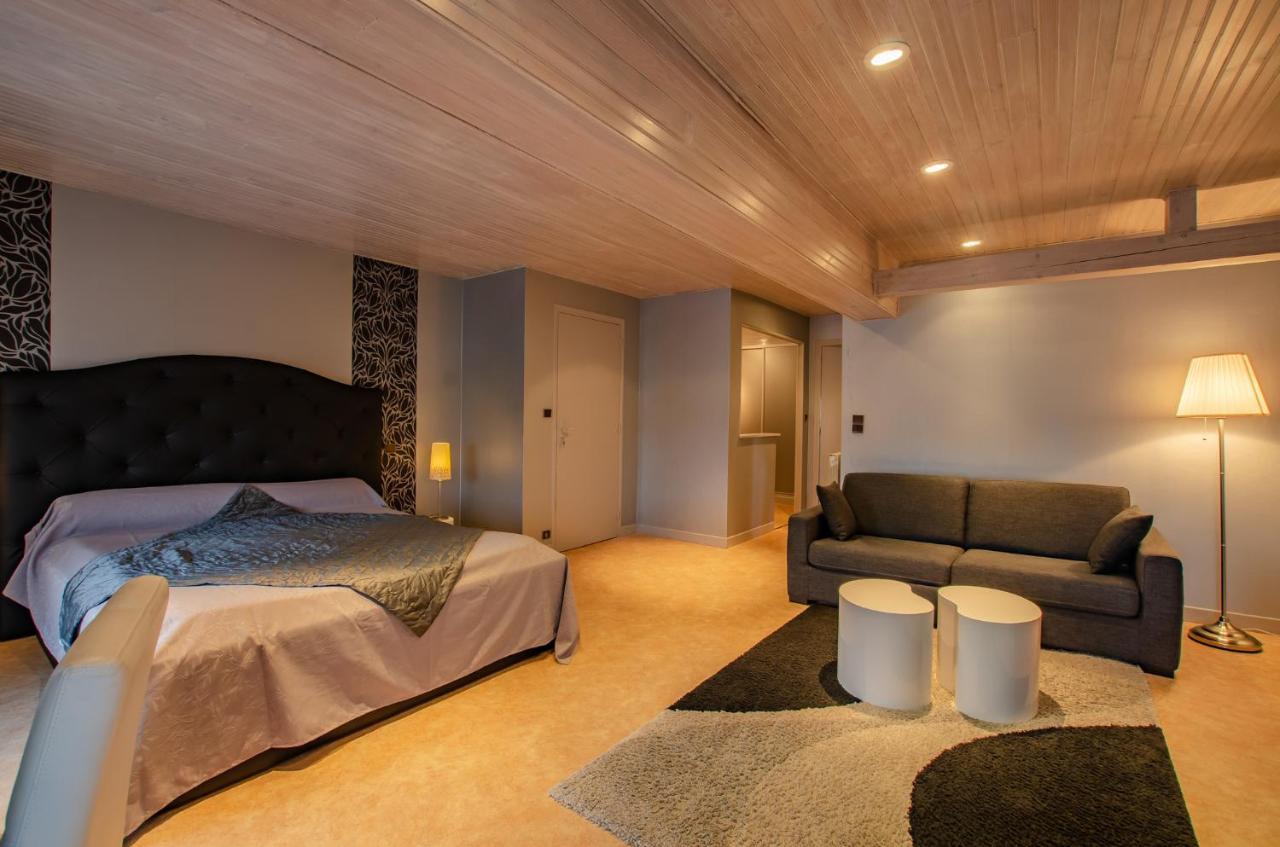 La Chambre D'Amis La Costignieres Montgueux Exteriör bild