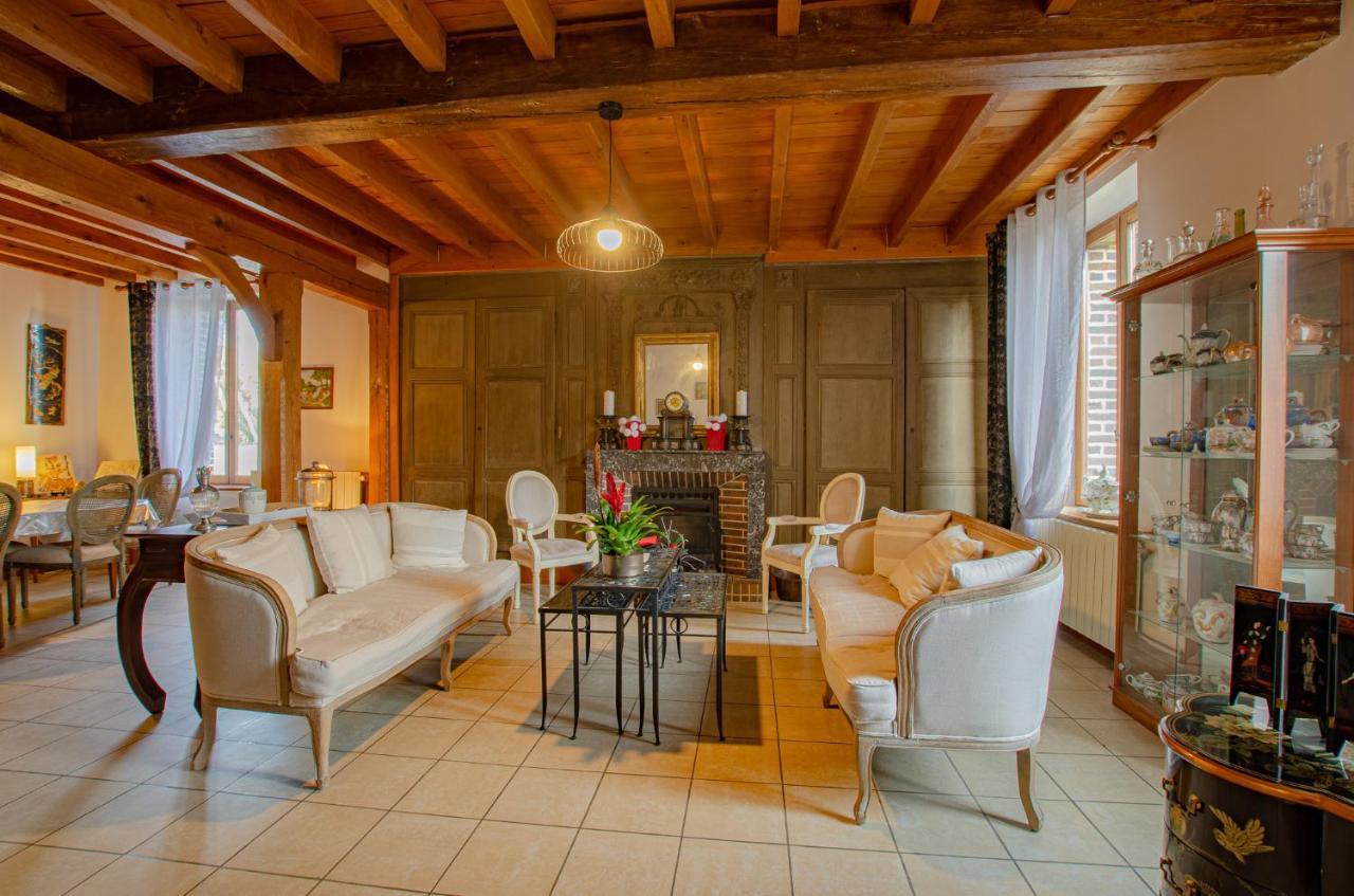 La Chambre D'Amis La Costignieres Montgueux Exteriör bild